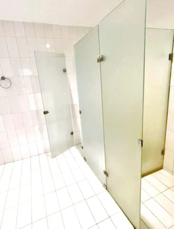 Ванна та 5 спалень: квартира 677 м² — photo 24