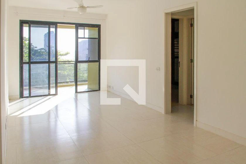 Apartamento de 78 m² com 2 quartos e 2 vagas