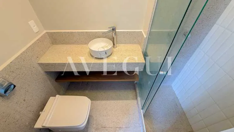 Дерев'яна підлога або ламінат та 2 спальні: квартира 65 м² — photo 23