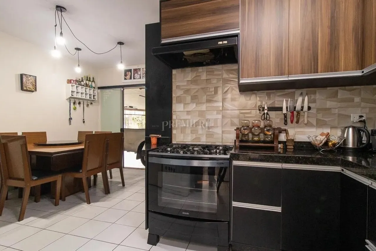 Furnished house with 5 bedrooms and 5 bathrooms — photo 11