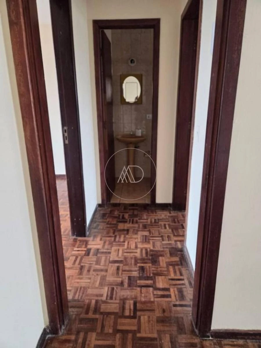Wood or laminate floors in a one-bedroom apartment, 36 m² — photo 10