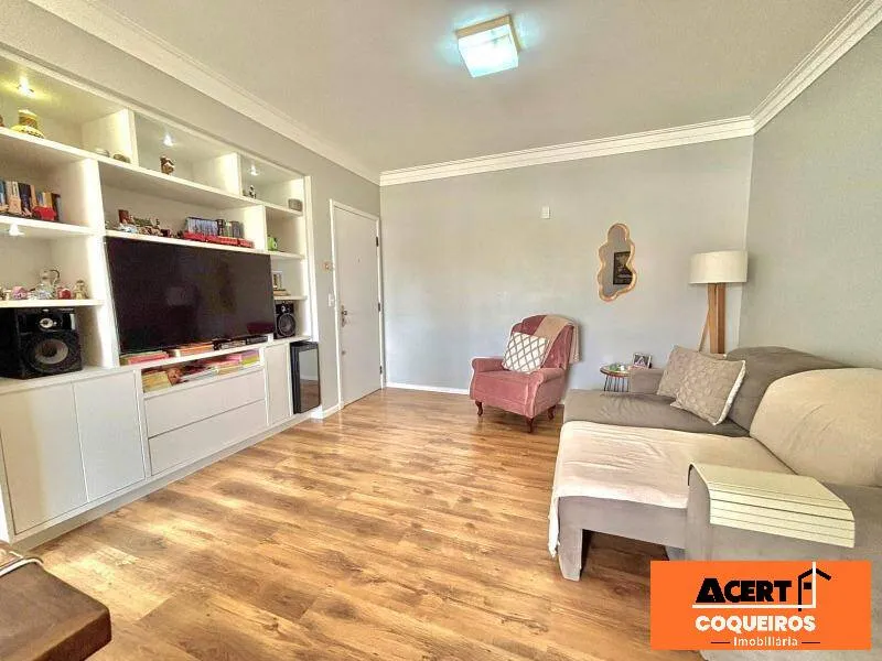 Apartamento de 2 quartos com lava-louças, Coqueiros — photo 17