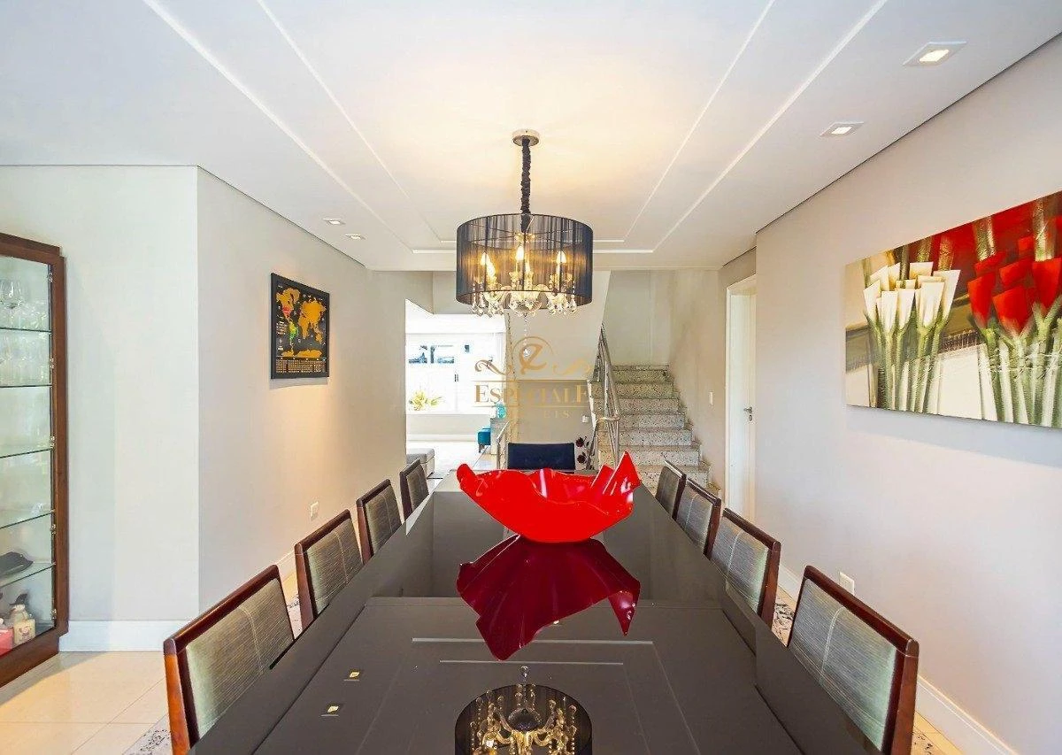 House with 4 bedrooms and balcony grill, 380 m² — photo 13