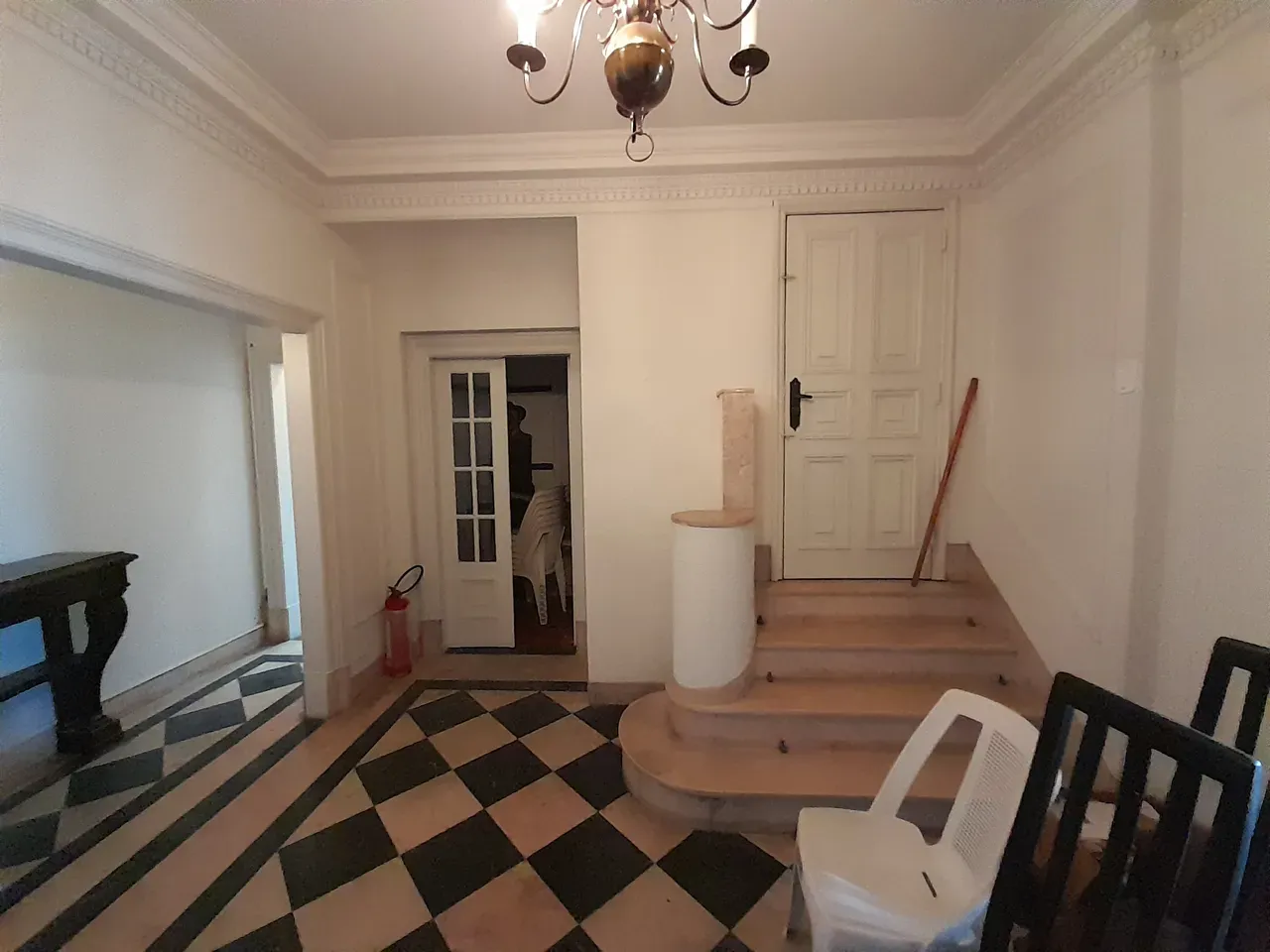 Apartment on the 9th floor with a glass-enclosed balcony — photo 35