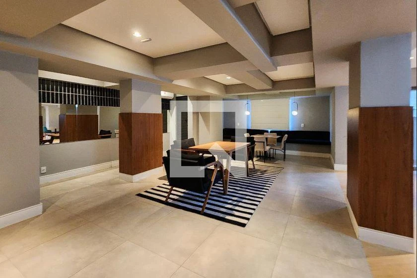 Apartamento de 1 dormitorio de 36 m² con rincón de cocina — photo 22