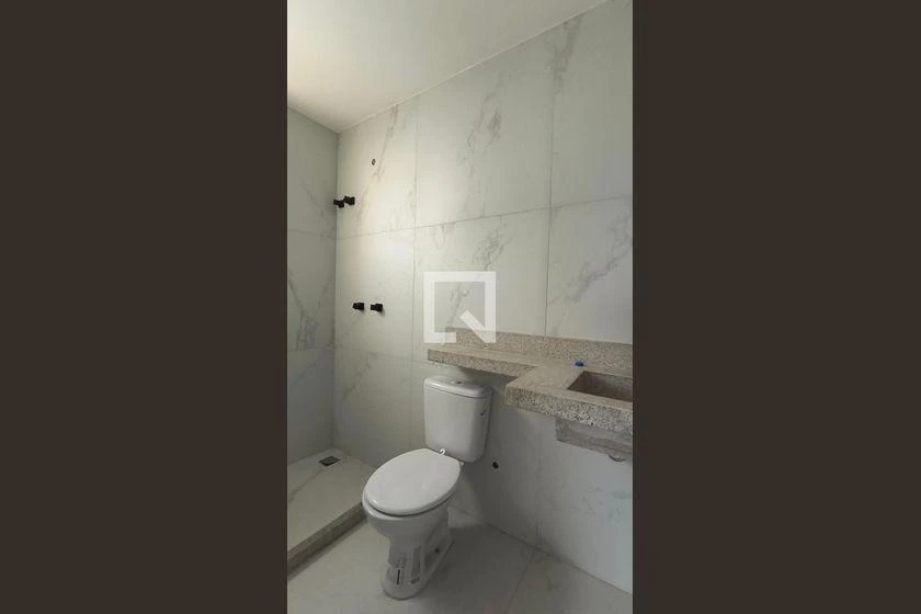 4-bedroom house with 210 m² and 4 parking spaces — photo 38