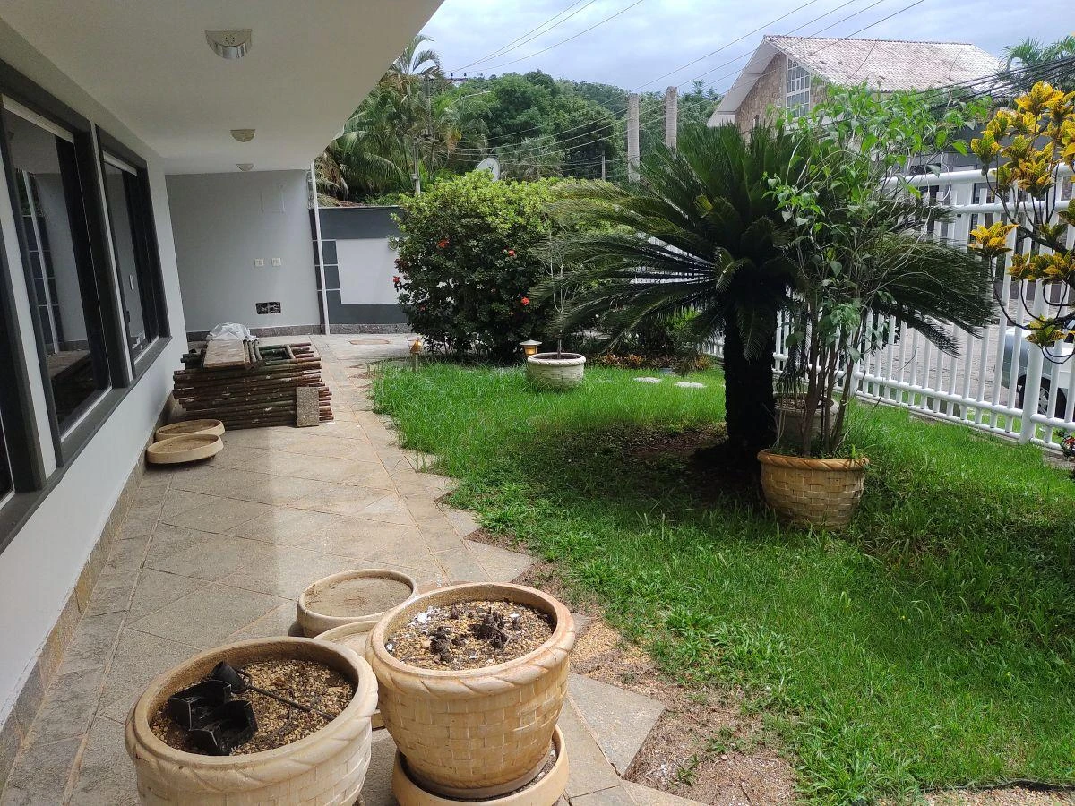 Casa de 650 m² con 6 suites y 5 plazas — photo 16