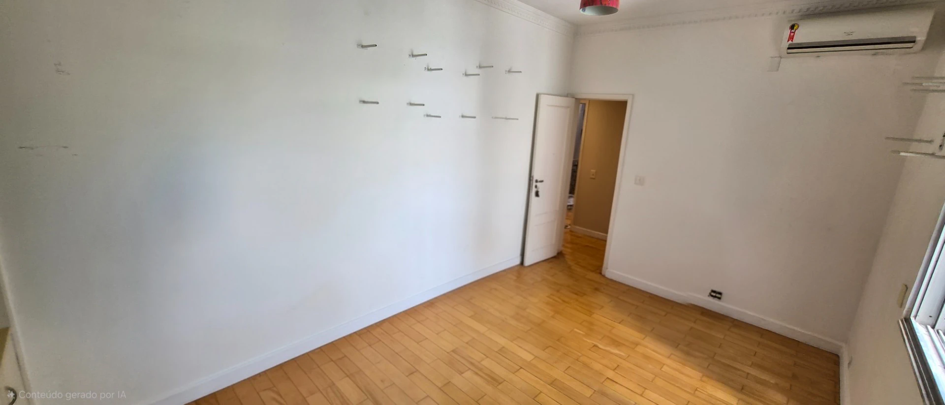 3-bedroom apartment with air conditioning and 185 m² — photo 14