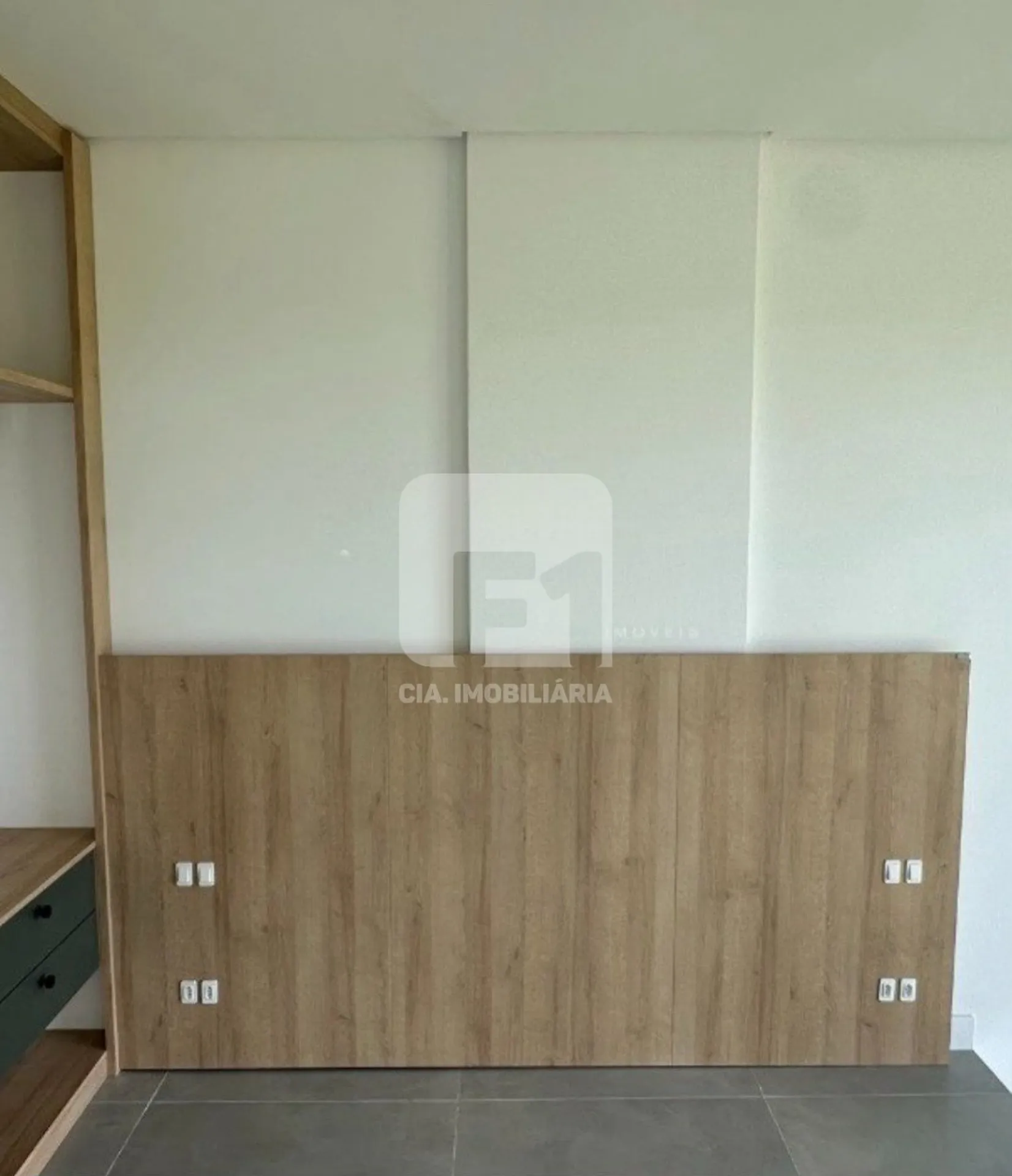 Loft de 1 dormitorio con cocina abierta y 66 m² — photo 8