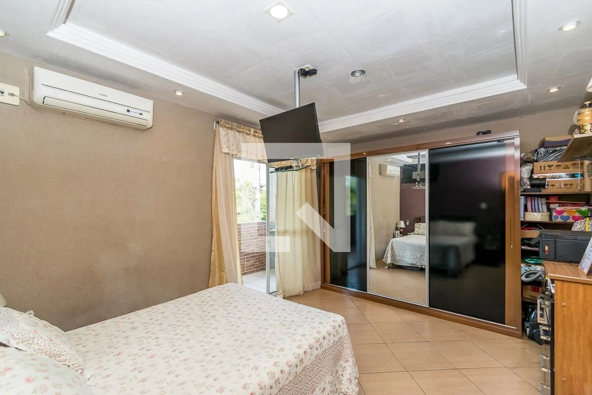 Furnished 227 m² house with a private garden — photo 21