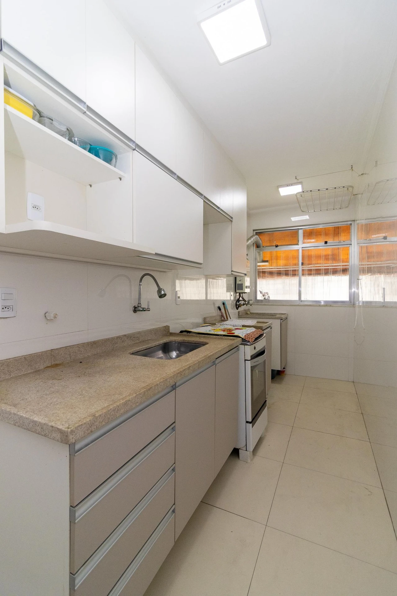 Rental apartment with 2 bedrooms and a separate gas kitchen — photo 3