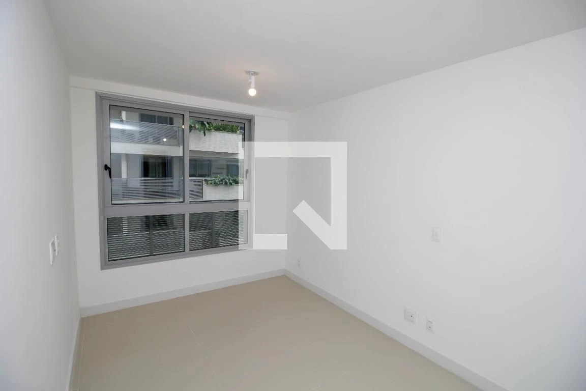 Unfurnished apartment with 2 bedrooms, 1 en-suite — photo 30