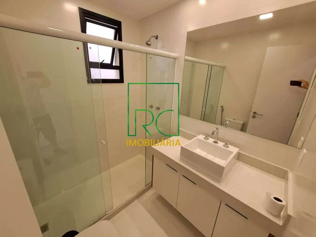 Condo house with 4 en-suite bedrooms and private garden — photo 19
