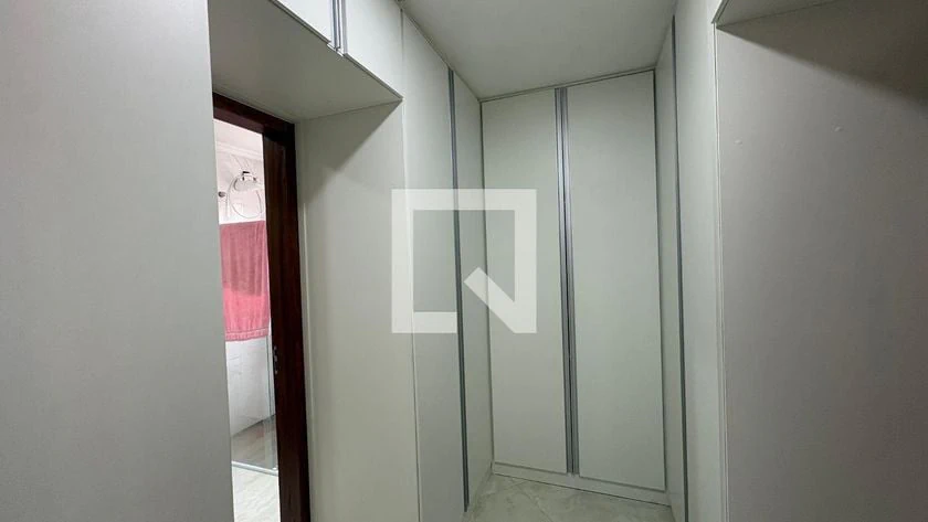 4-bedroom house with a walk-in closet in Rio de Janeiro — photo 25