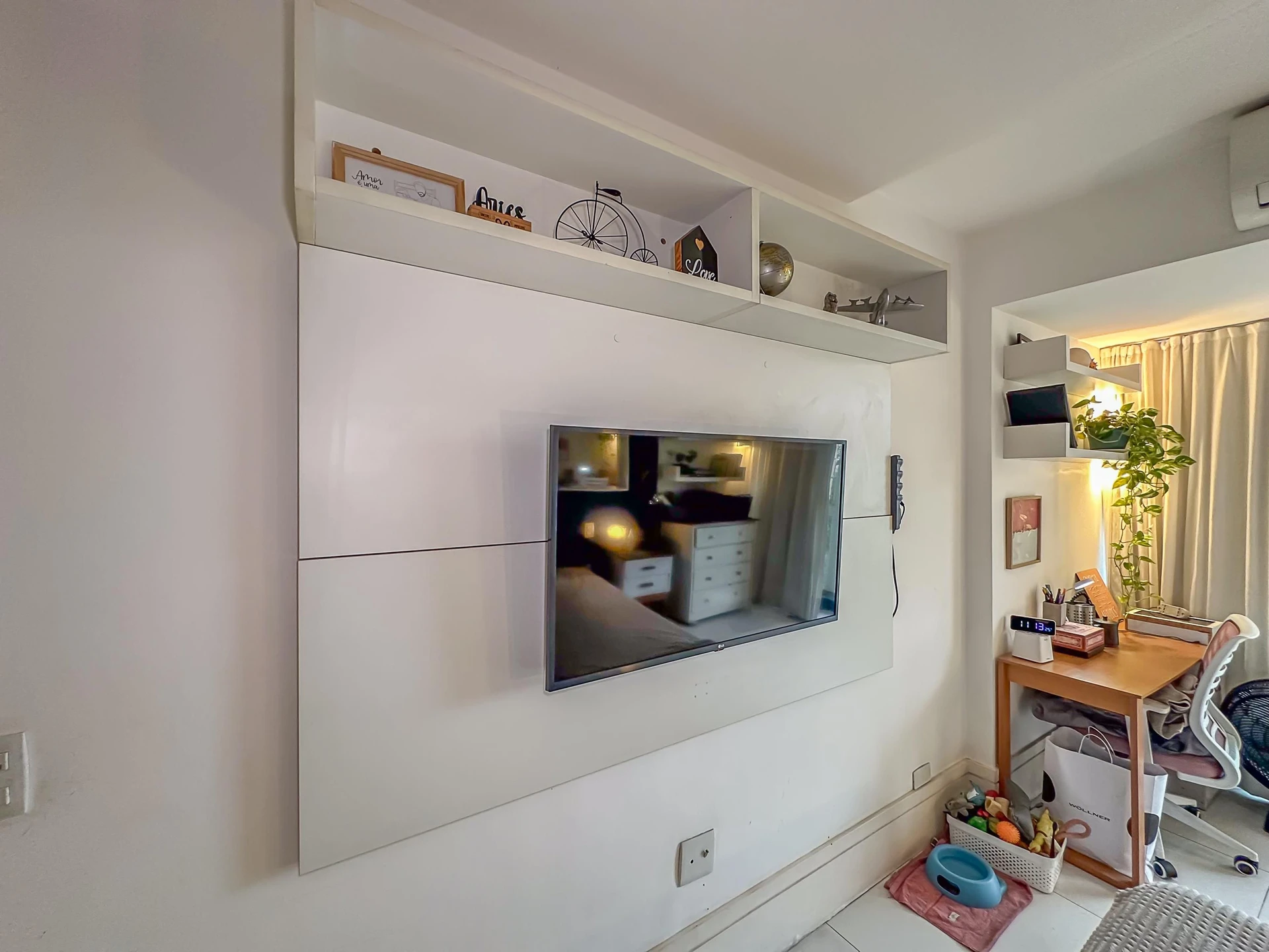 Furnished 2-bedroom apartment with 2 bathrooms — photo 10
