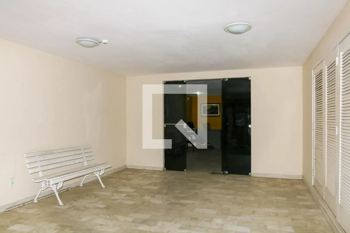 Apartment with 3 bedrooms, balcony and 1 parking spot — photo 59