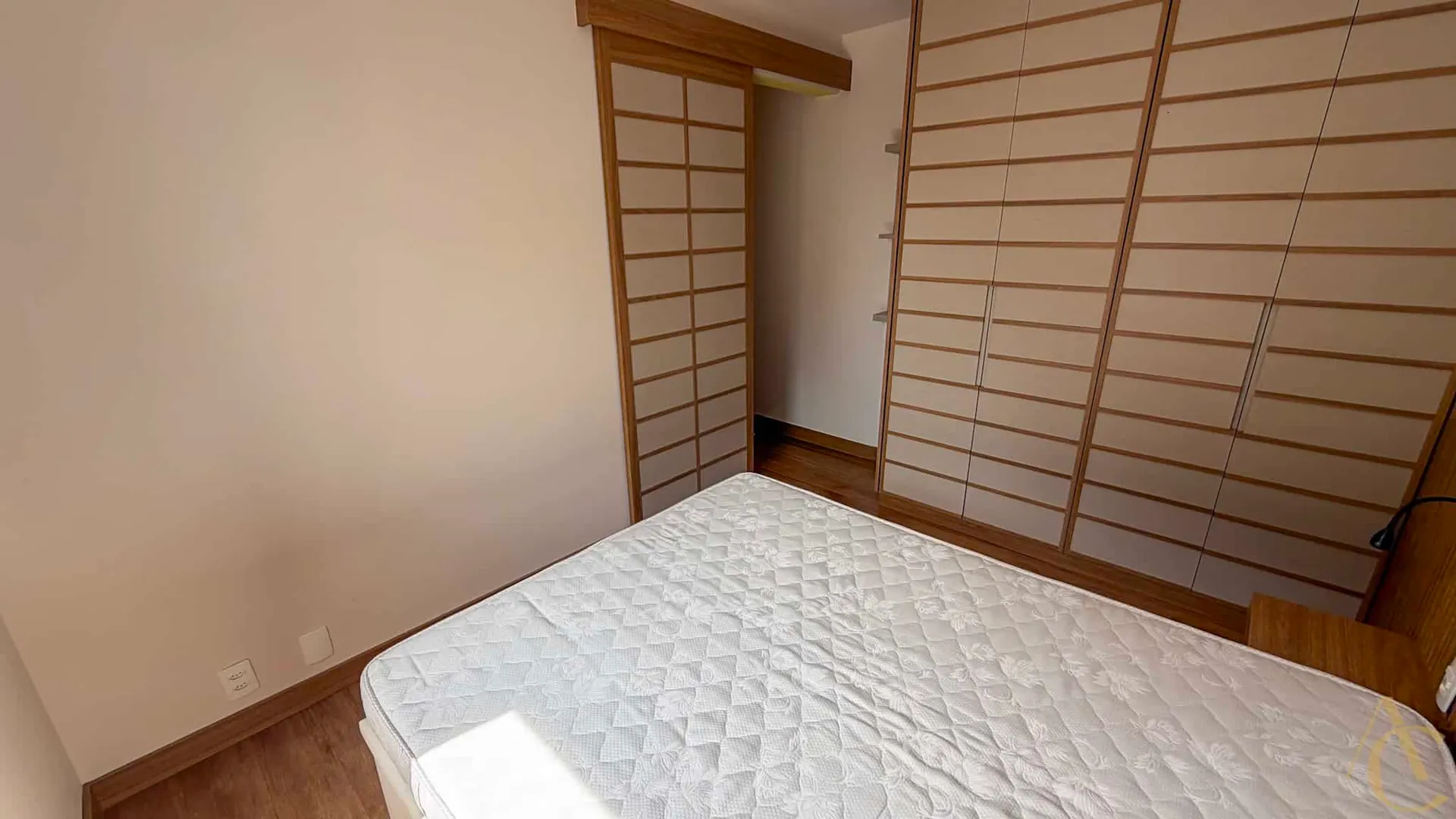 Apartamento amueblado de 2 habitaciones con cocina abierta — photo 3