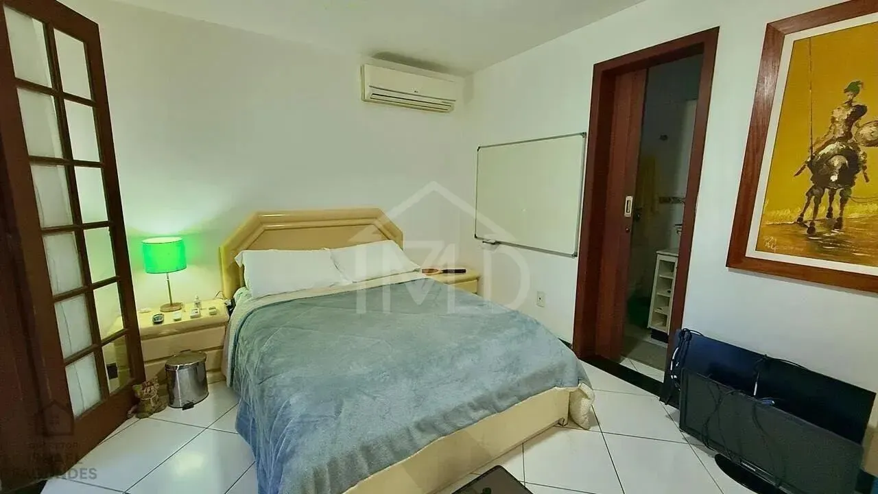 Casa mobiliada com 4 quartos e 5 banheiros, 806 m² — photo 5
