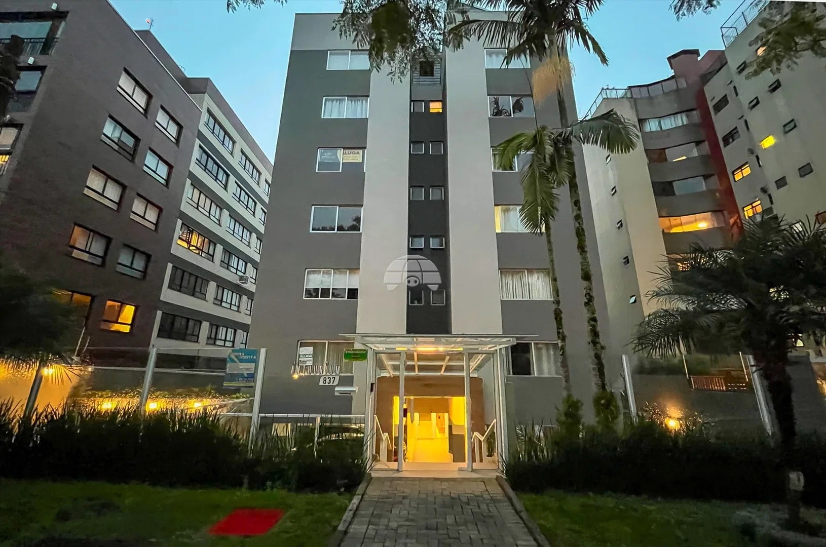 Apartamento de 2 quartos com vaga coberta e área de serviço — photo 2