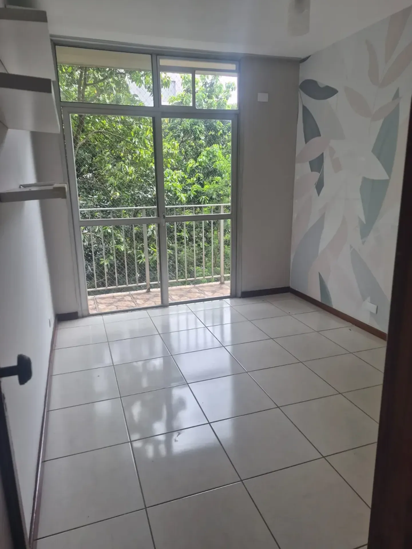 Home office in a 4-bedroom apartment, 138 m² — photo 19