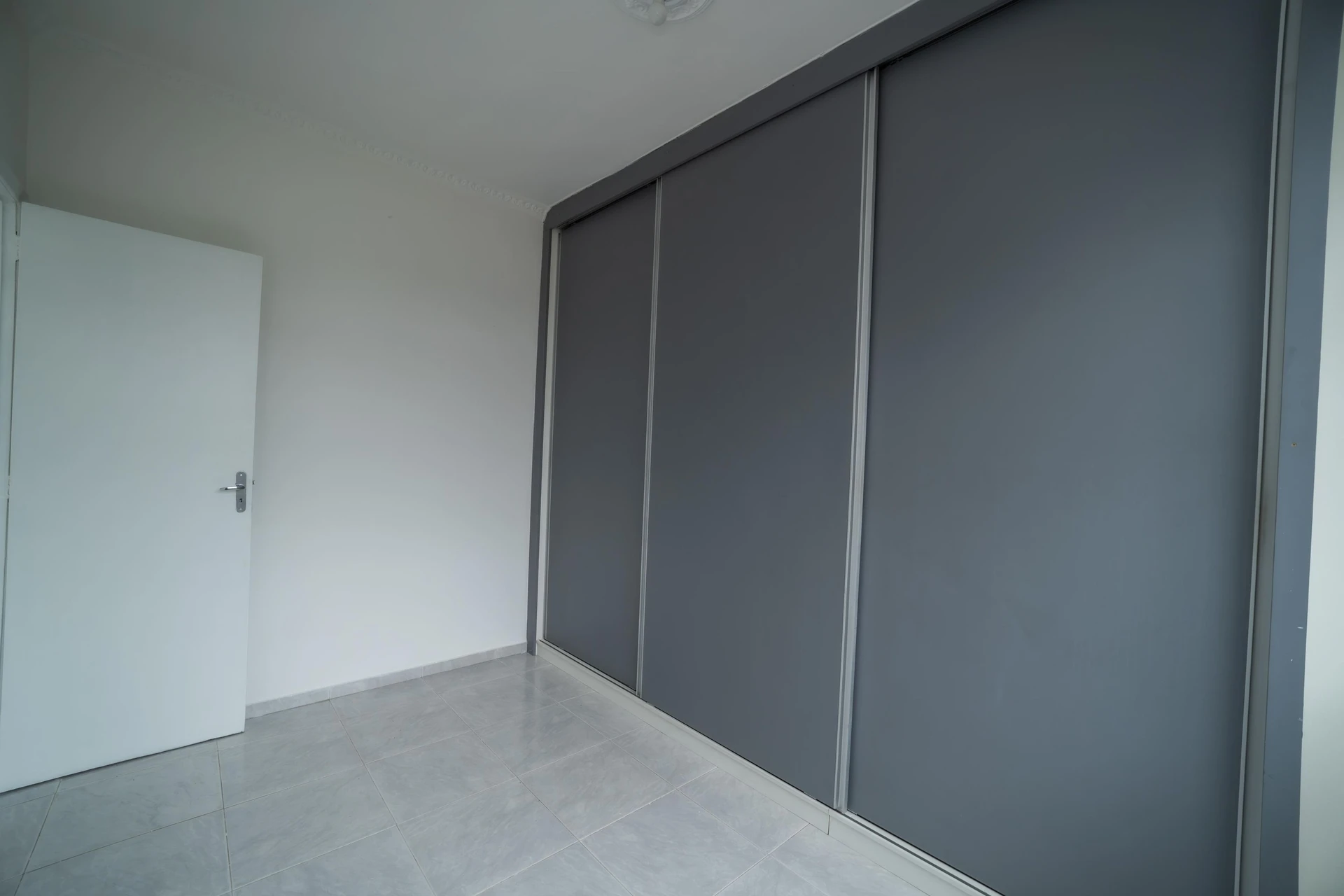 2-bedroom apartment, 52 m² — photo 3