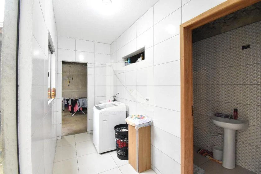 House for rent with 3 bedrooms and 200 m² and 2 parking — photo 14