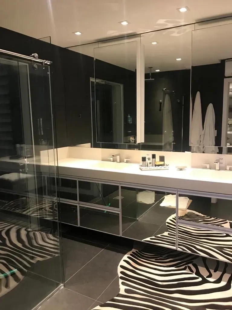 Будинок на 6 спалень-сюїт з 600 м² і 8 ванних — photo 35