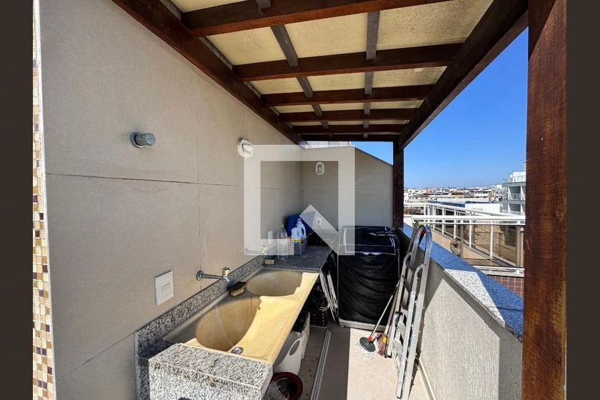 Furnished 3-bedroom apartment with 235 m² and 2 parking — photo 49