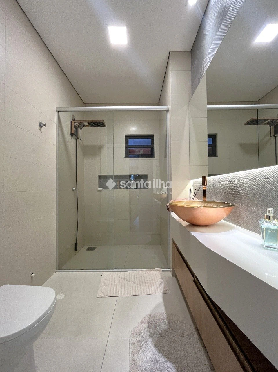 Casa de 4 quartos com banheira, Armação — photo 9