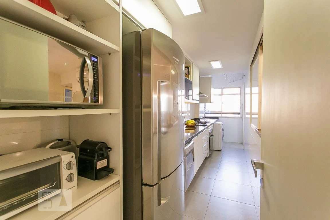 2-bedroom apartment with a water view in Rio de Janeiro — photo 33