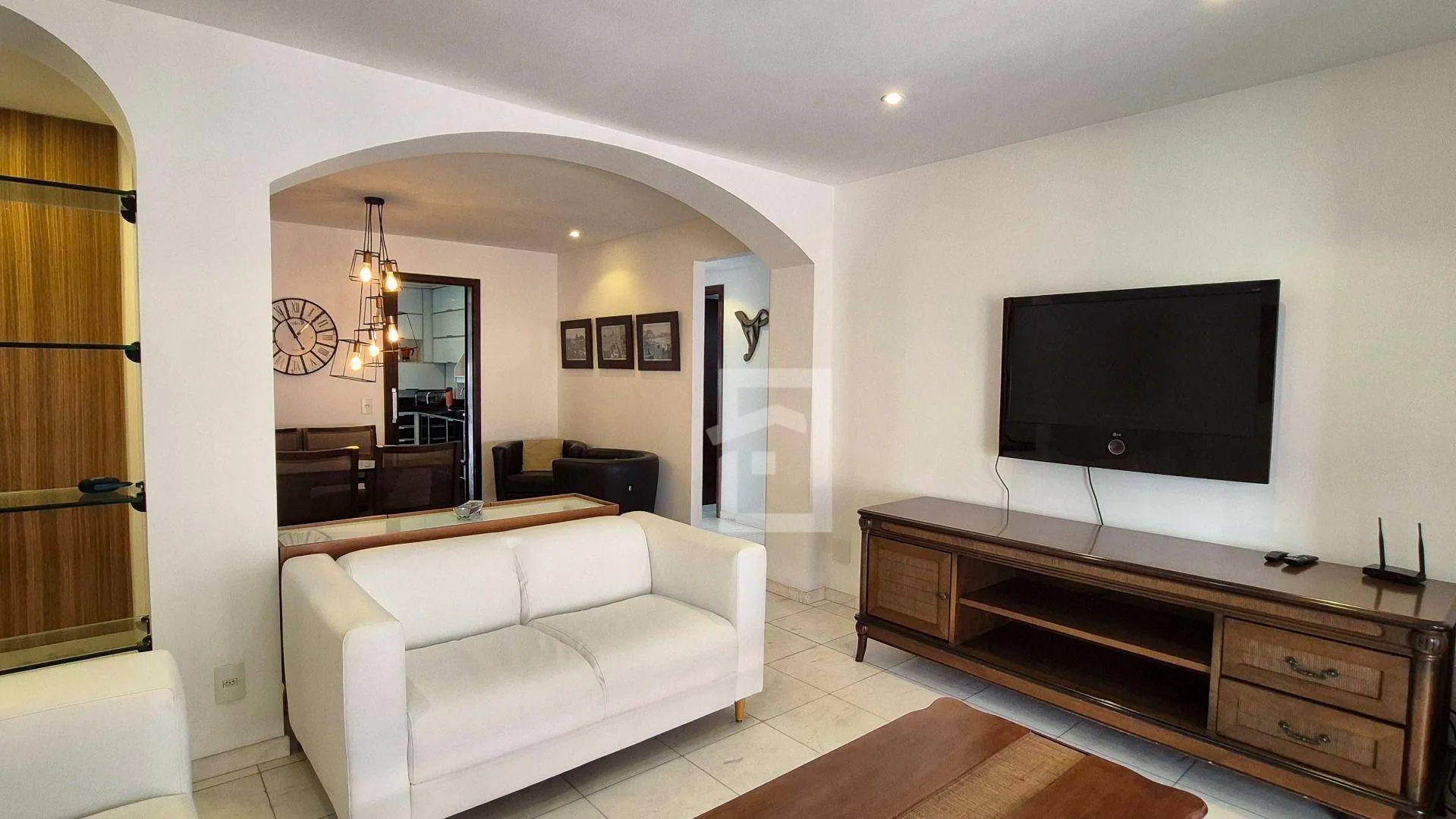 2-bedroom apartment with balcony and 105 m² — photo 4