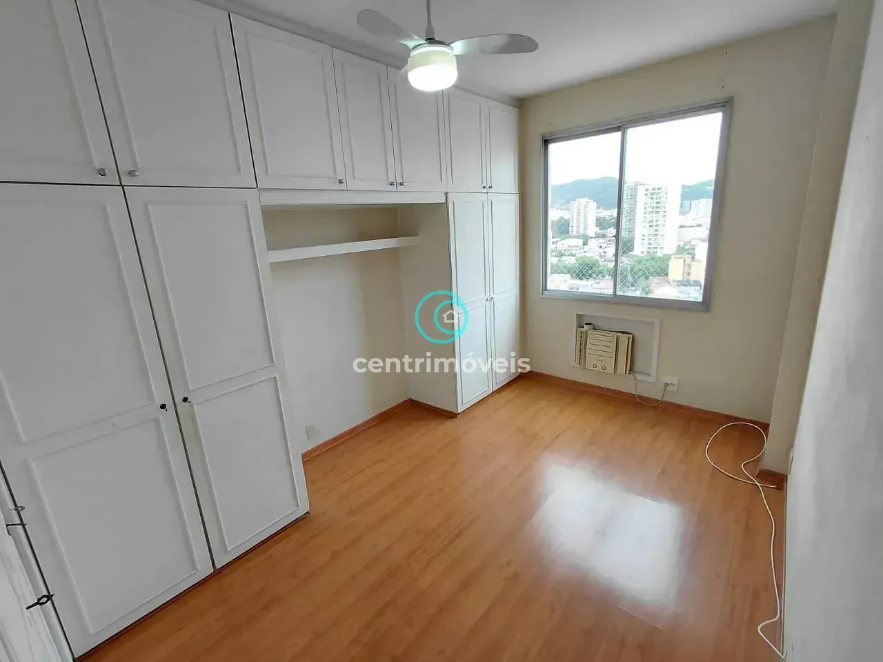 2-bedroom apartment with a mountain view in Rio de Janeiro — photo 4