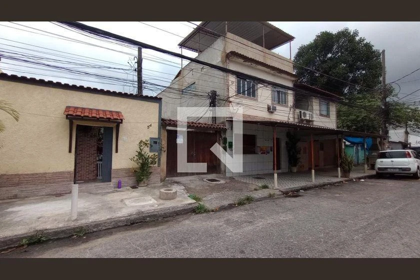2-bedroom house with a garden — photo 32