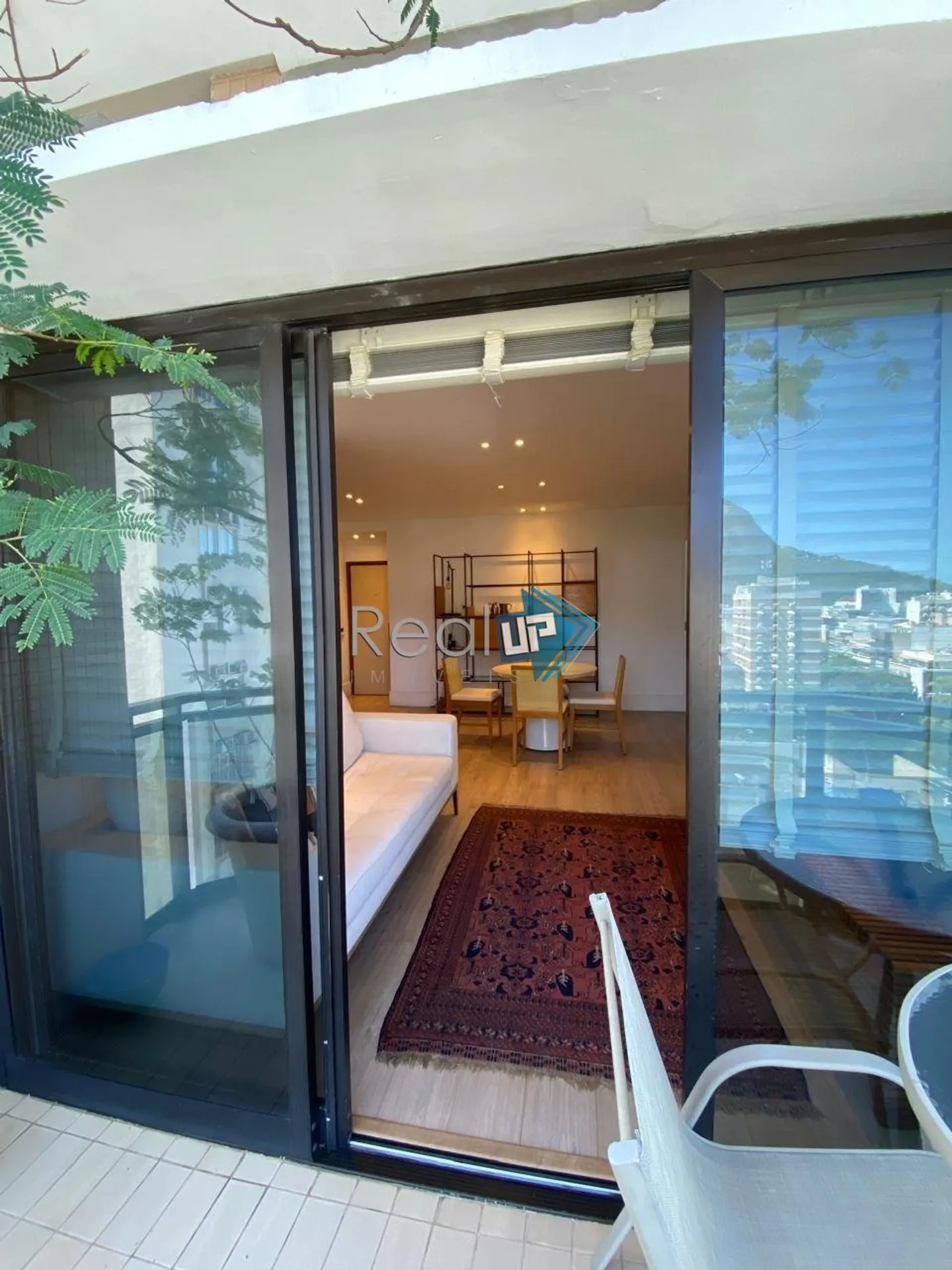 2-bedroom en-suite apartment 62 m² with water view