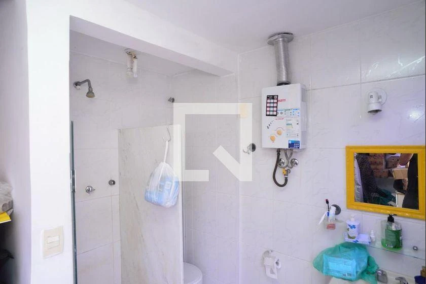 Unfurnished 6-bedroom apartment with 340 m² — photo 9