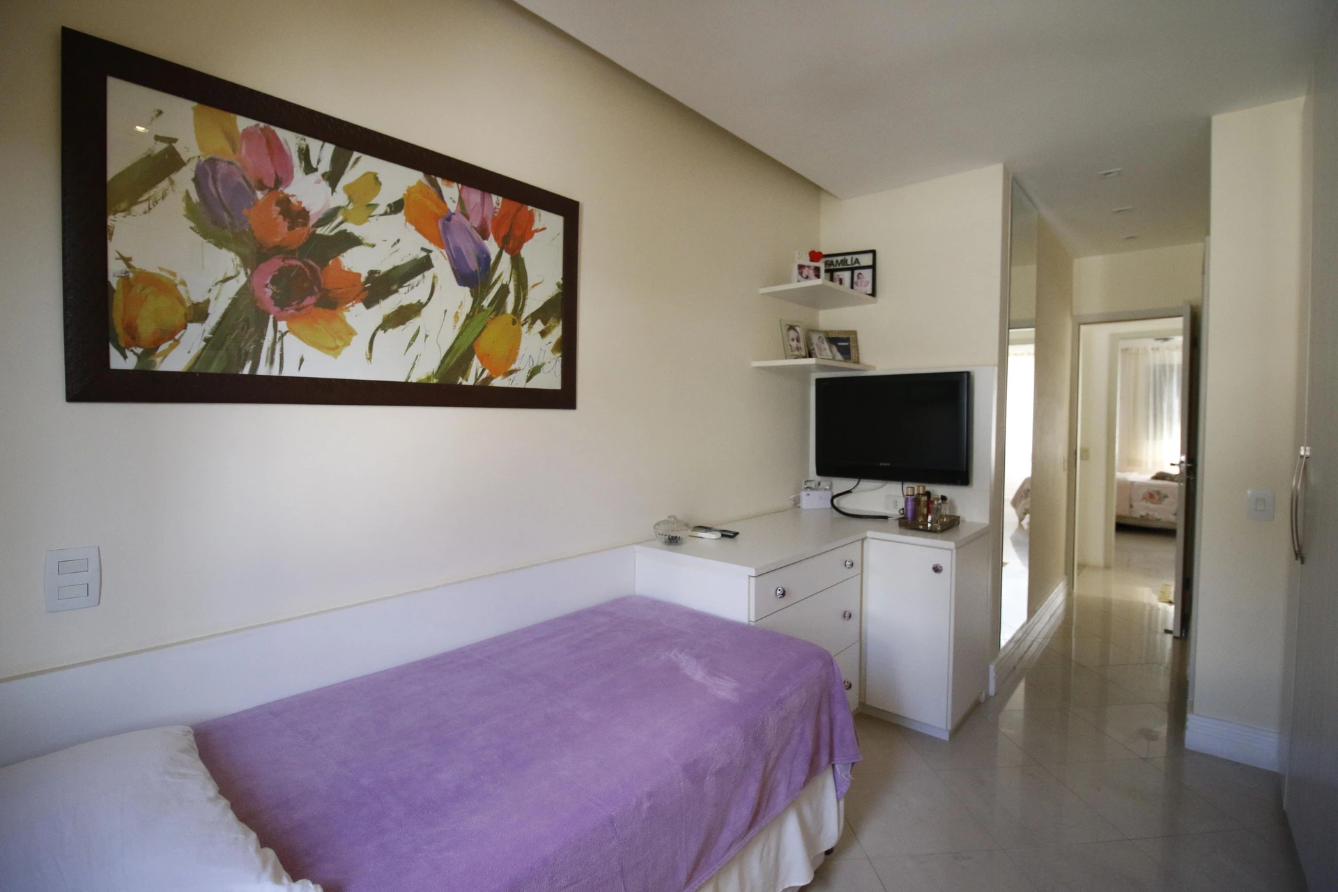 Furnished house, 230 m², with a glass-enclosed balcony — photo 13