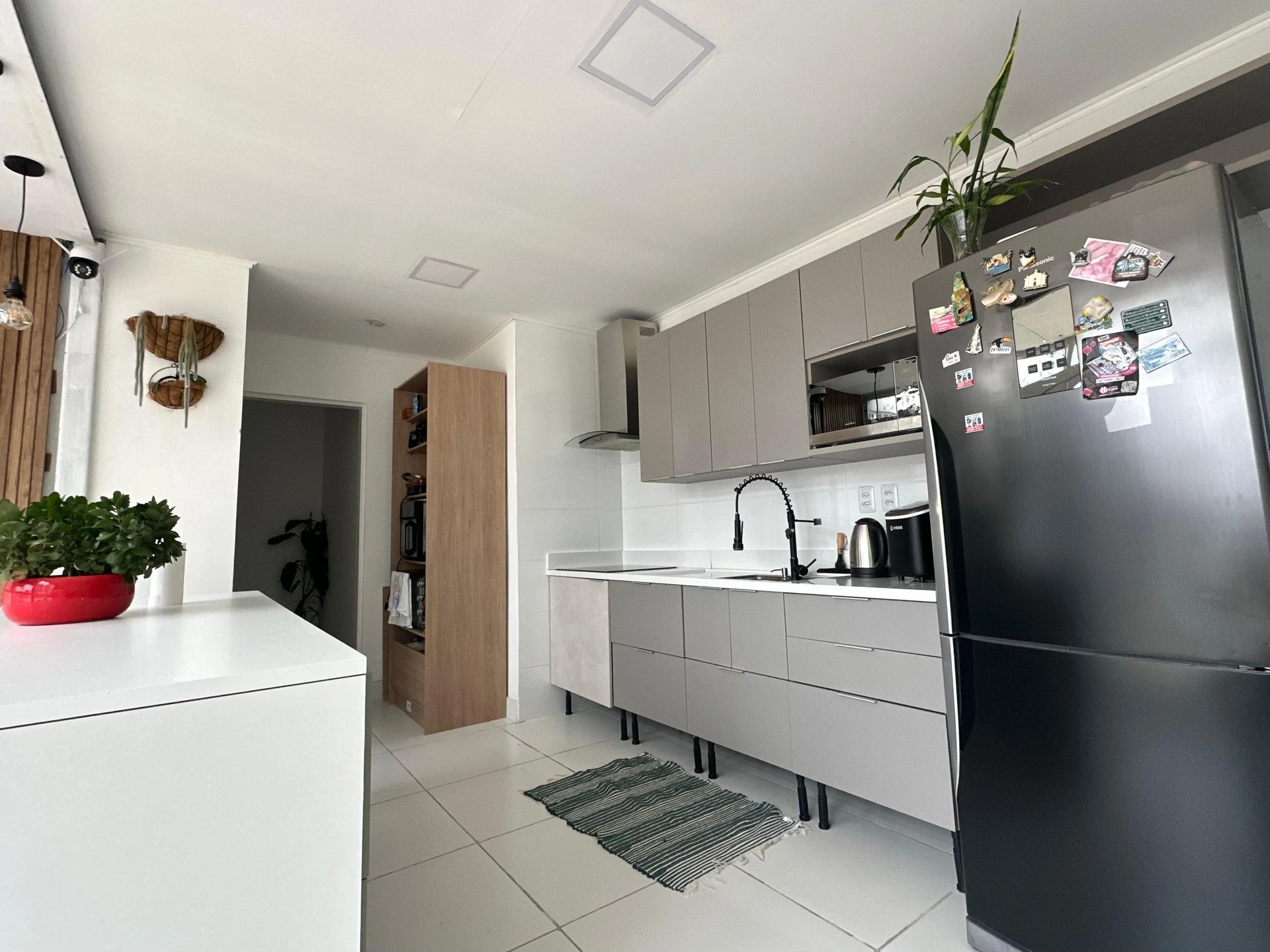 Furnished apartment, 429 m², with floor-to-ceiling windows — photo 12