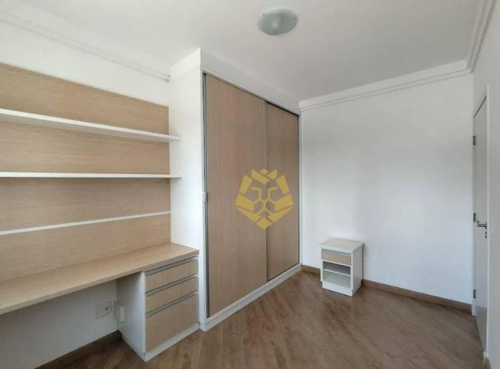 190 m² apartment with 4 bedrooms and 2 parking spots — photo 8