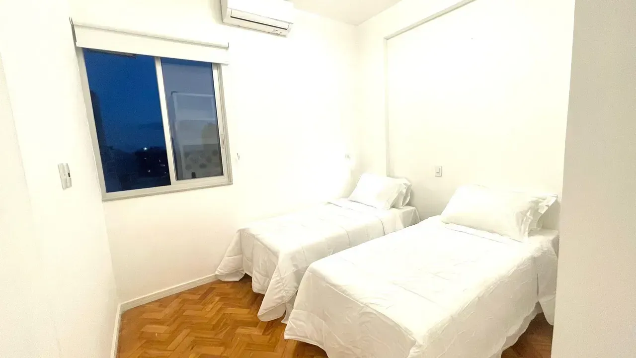 Furnished apartment with 2 bedrooms and open-plan kitchen — photo 3