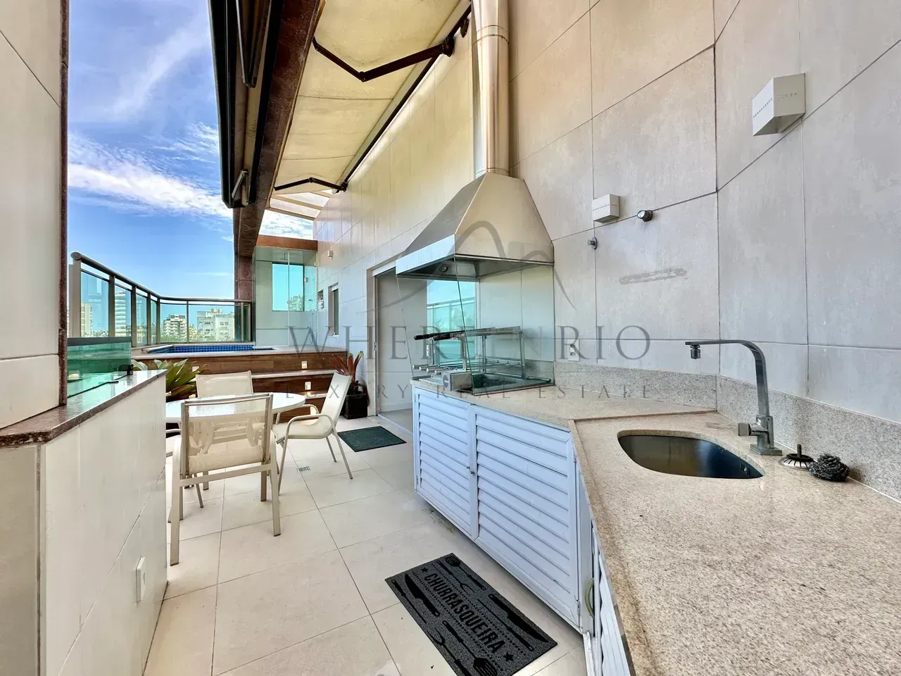 3-bedroom penthouse with 3 bathrooms — photo 7