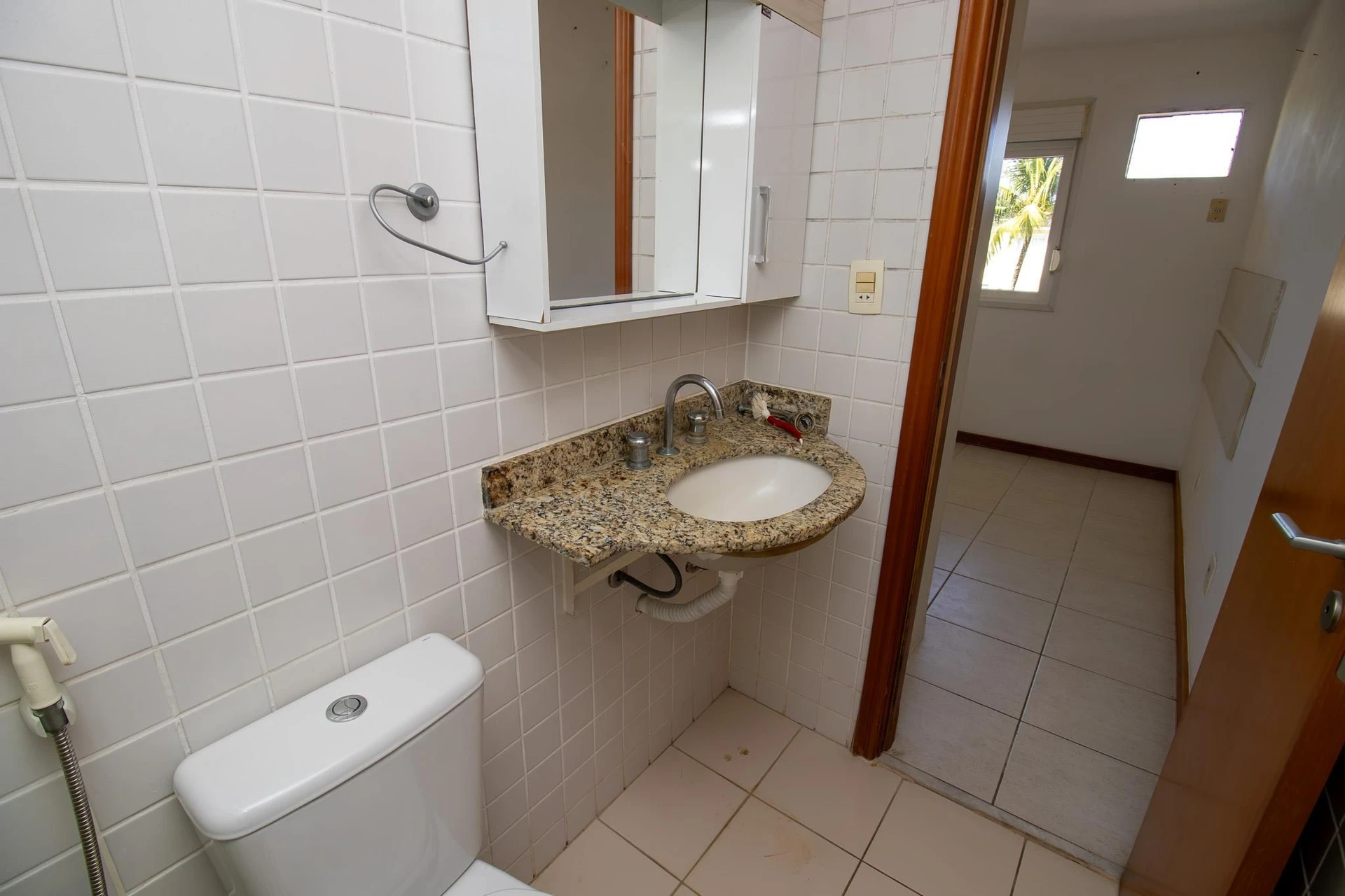 Furnished house with 2 bedrooms and 1 en-suite — photo 36