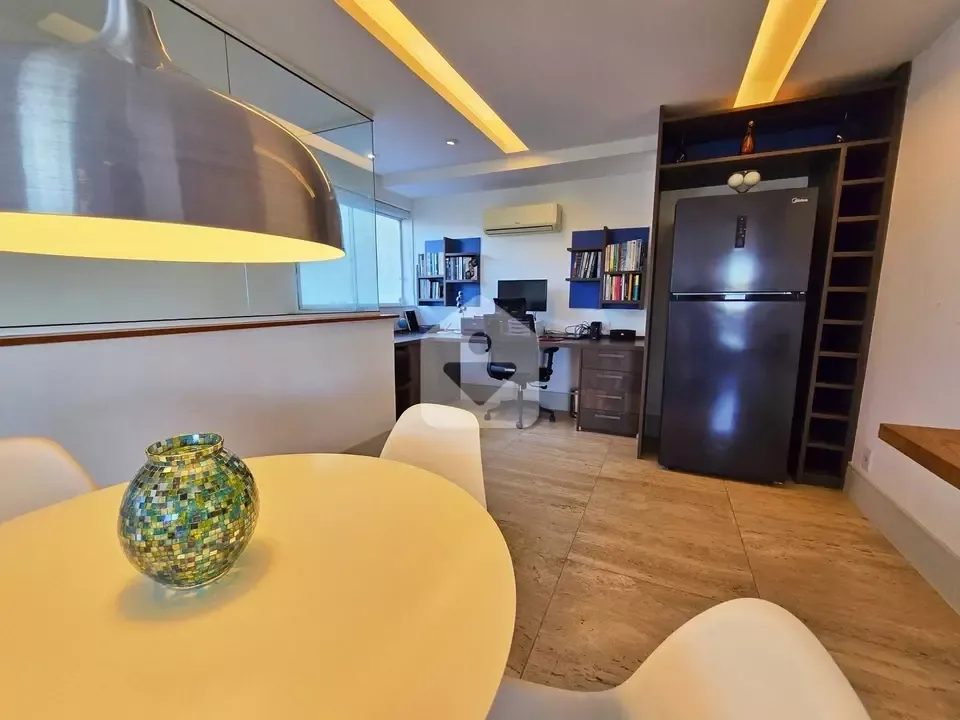 Furnished apartment with 3 bedrooms and 5 bathrooms — photo 13