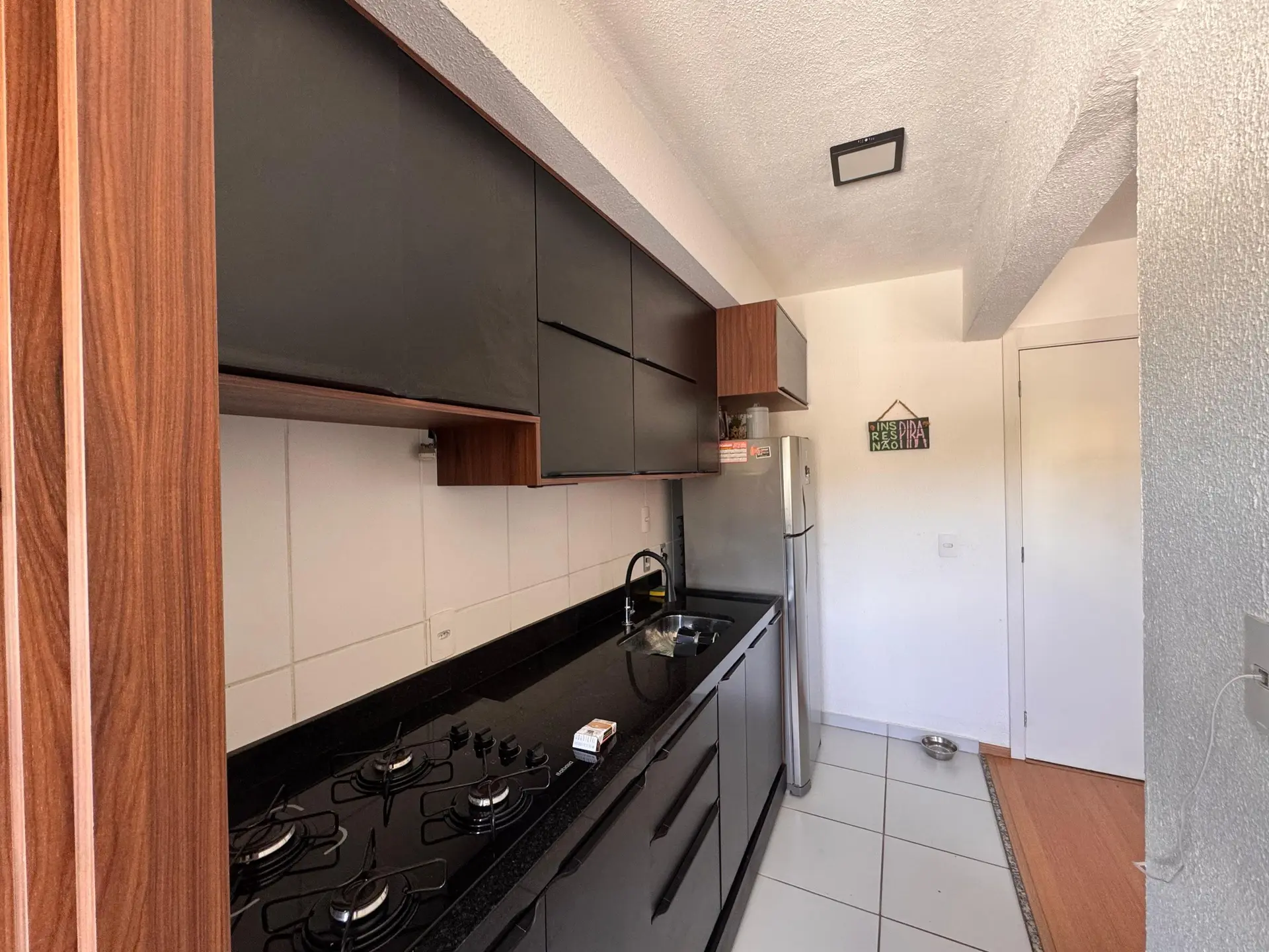 Furnished apartment with 2 bedrooms and mountain view — photo 8