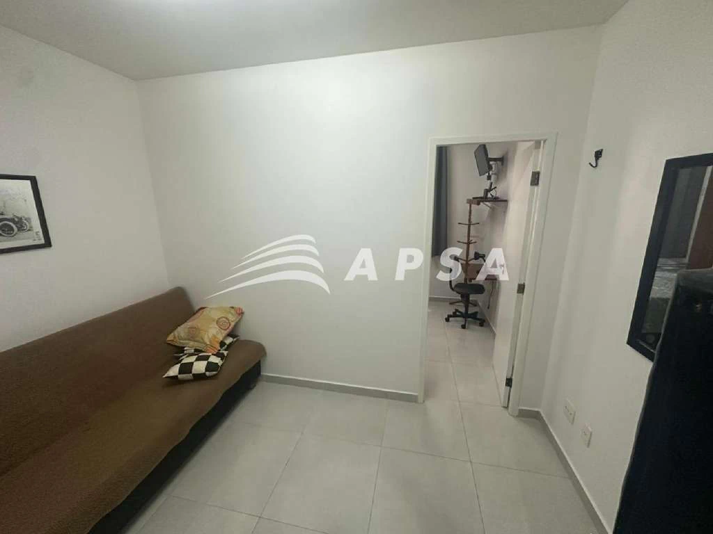 Furnished 1-bedroom apartment with 40 m² and glass shower — photo 13