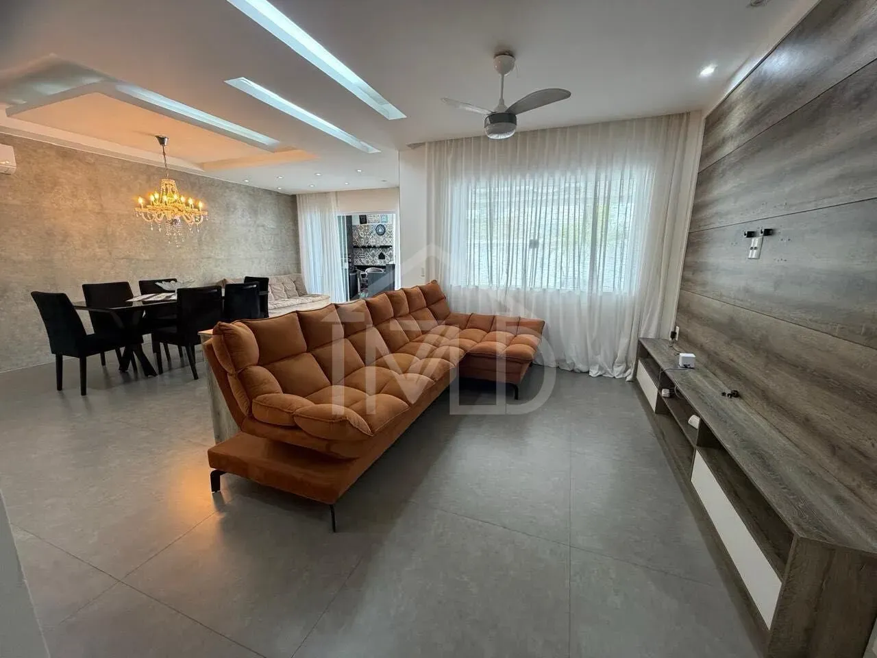 Unfurnished house with 4 bedrooms and 5 baths — photo 31