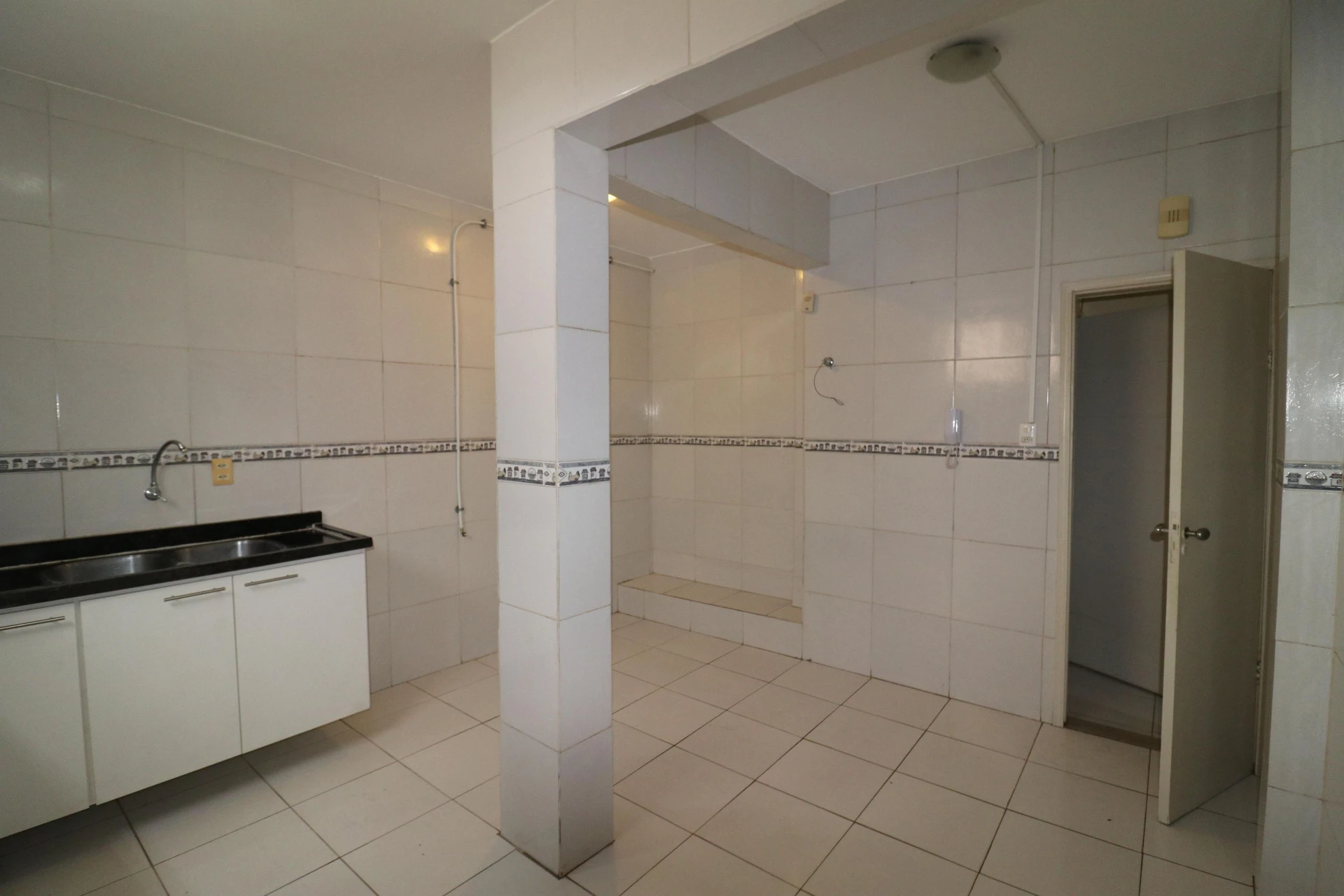Apartamento com 2 quartos, 1 banheiro e sem vaga — photo 18