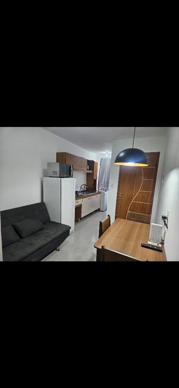 Studio sem mobília com 1 quarto e kitchenette