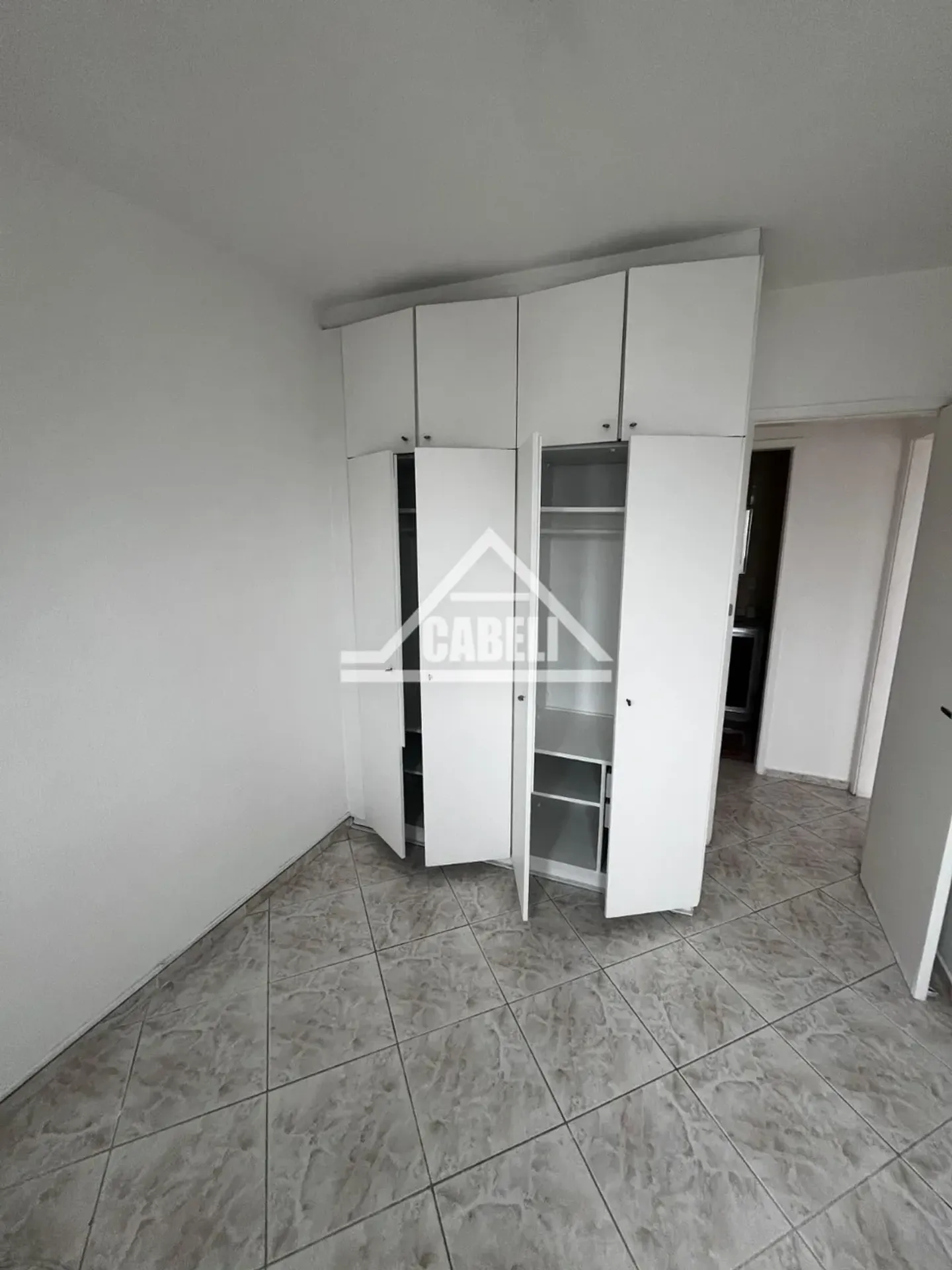 2-bedroom apartment in a building with a sauna — photo 4