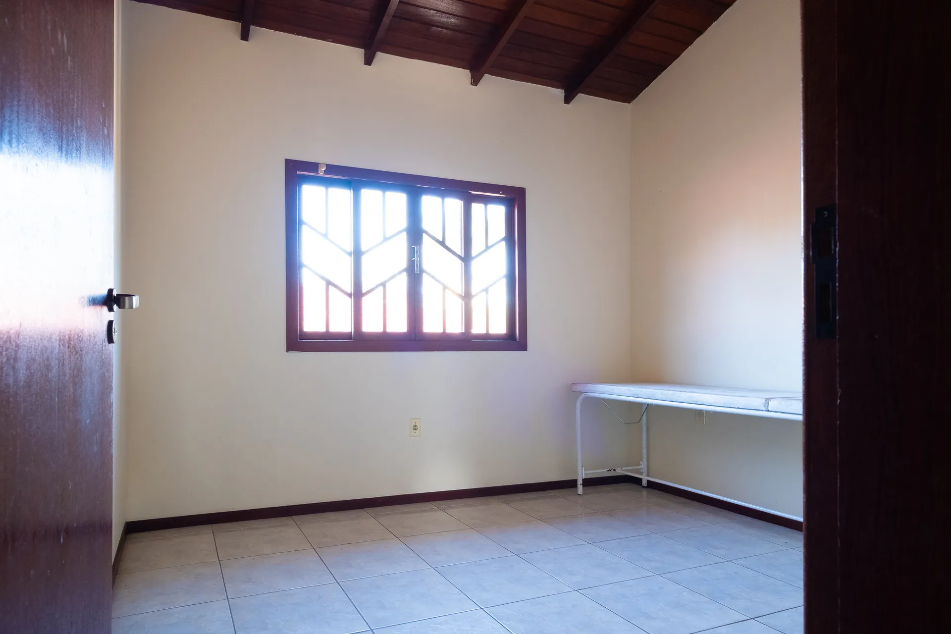 2-bedroom apartment with a home office in Florianópolis — photo 3