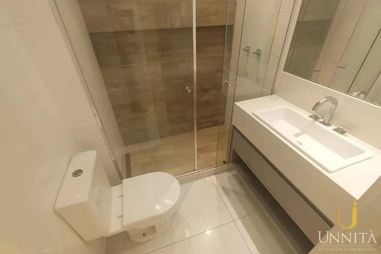 3-bedroom apartment with integrated kitchen and balcony — photo 12